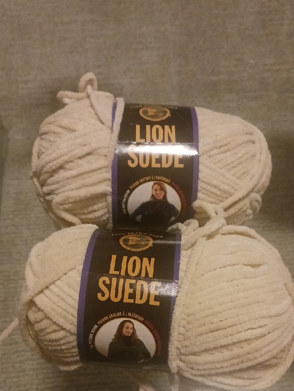 Lion Suede Plush Yarn Skeins - Cream